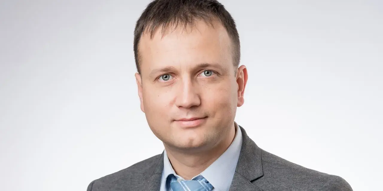 Adwokat ZUS: Ile kosztuje pomoc prawna i czy to się opłaca?