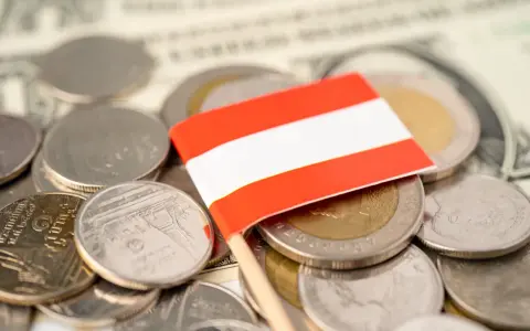 Ile kosztuje adwokat w Austrii? Stawki, opłaty, jak uniknąć pułapek
