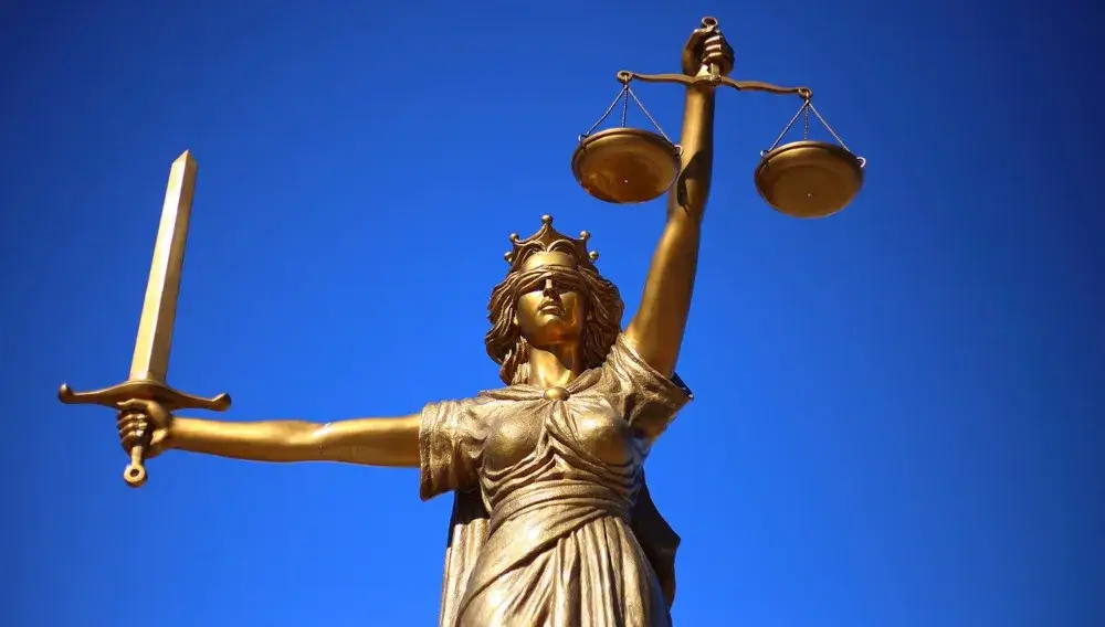 austrian court scales of justice